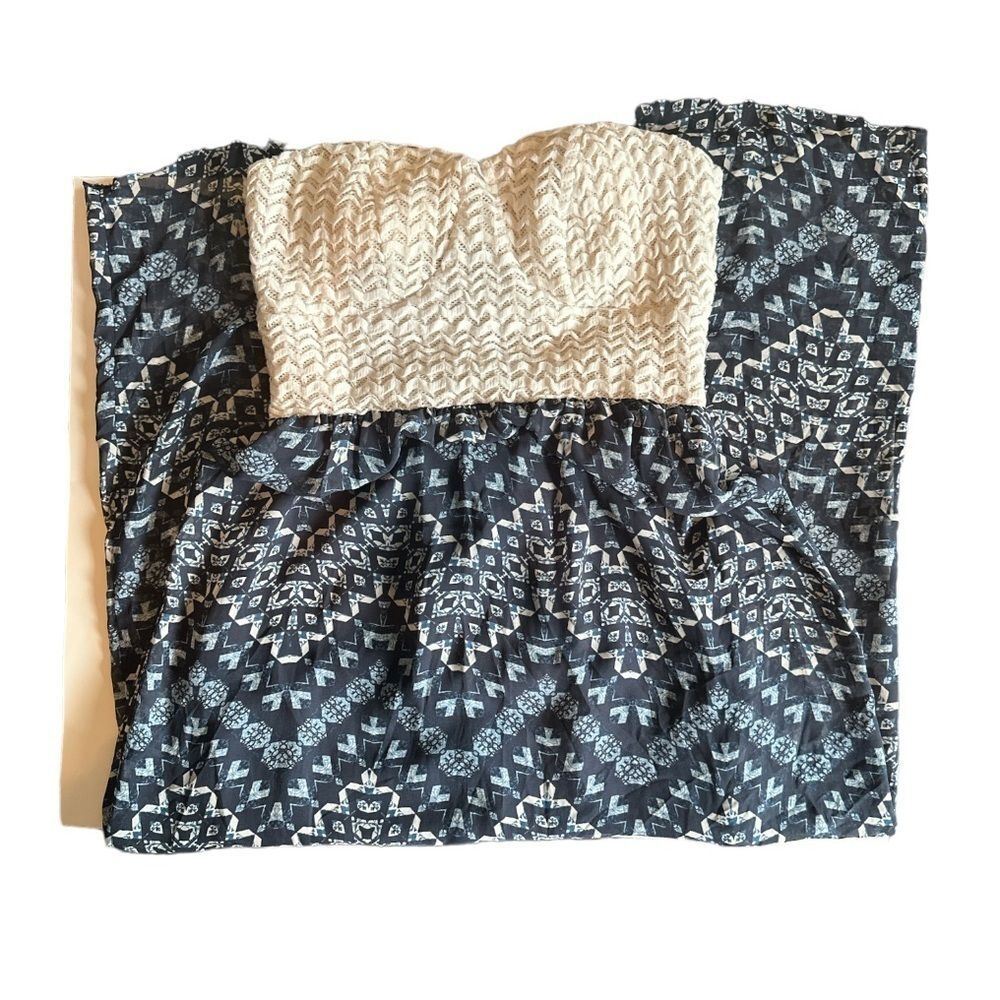 CHARLOTTE RUSSE blue white knit bodice // XL